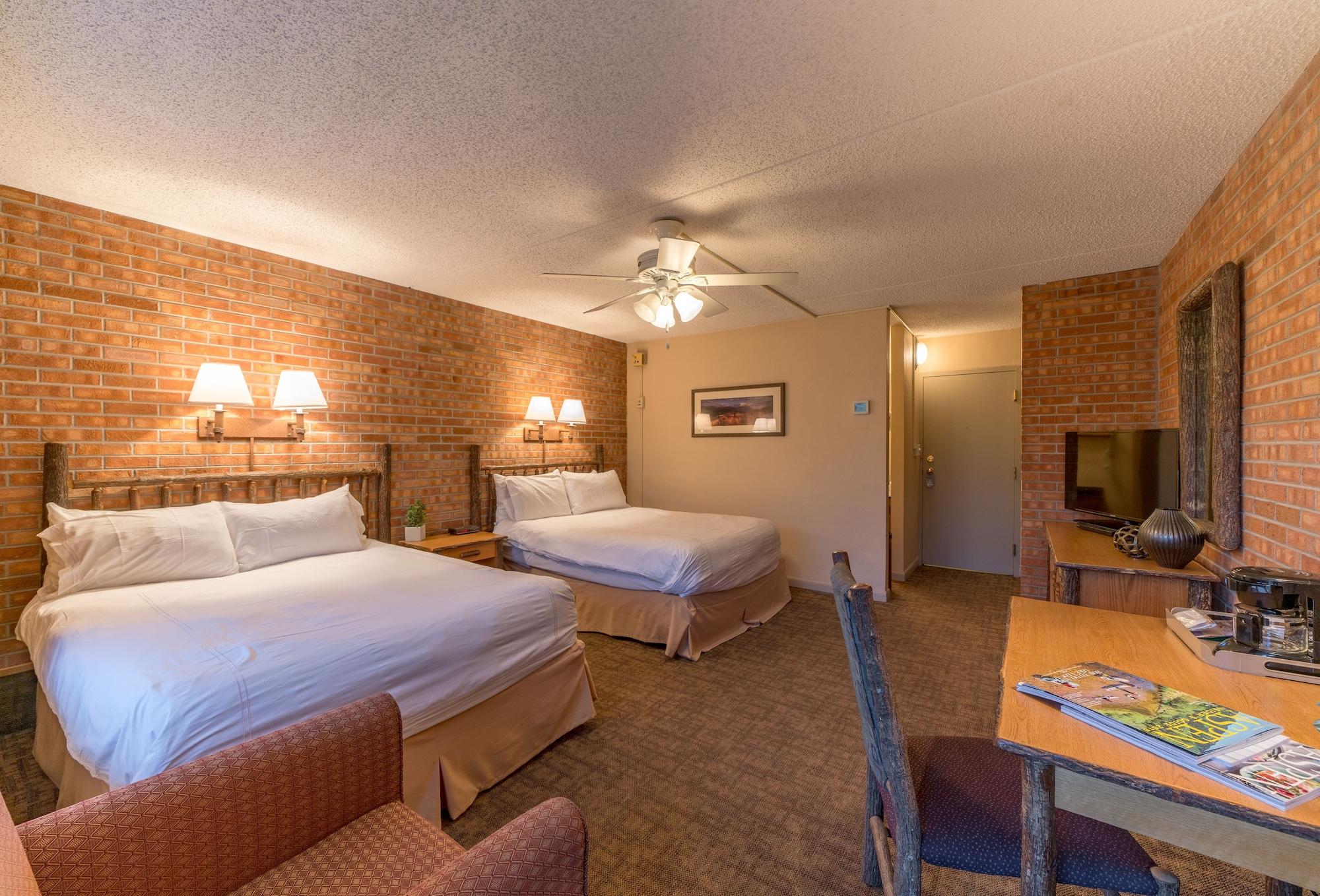 סנואומאס ווילג' Mountain Chalet Snowmass מראה חיצוני תמונה