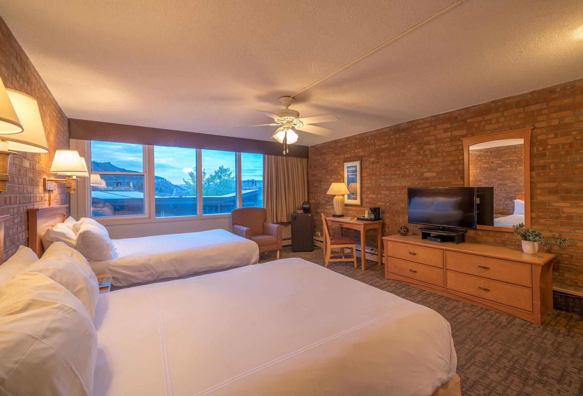 סנואומאס ווילג' Mountain Chalet Snowmass מראה חיצוני תמונה