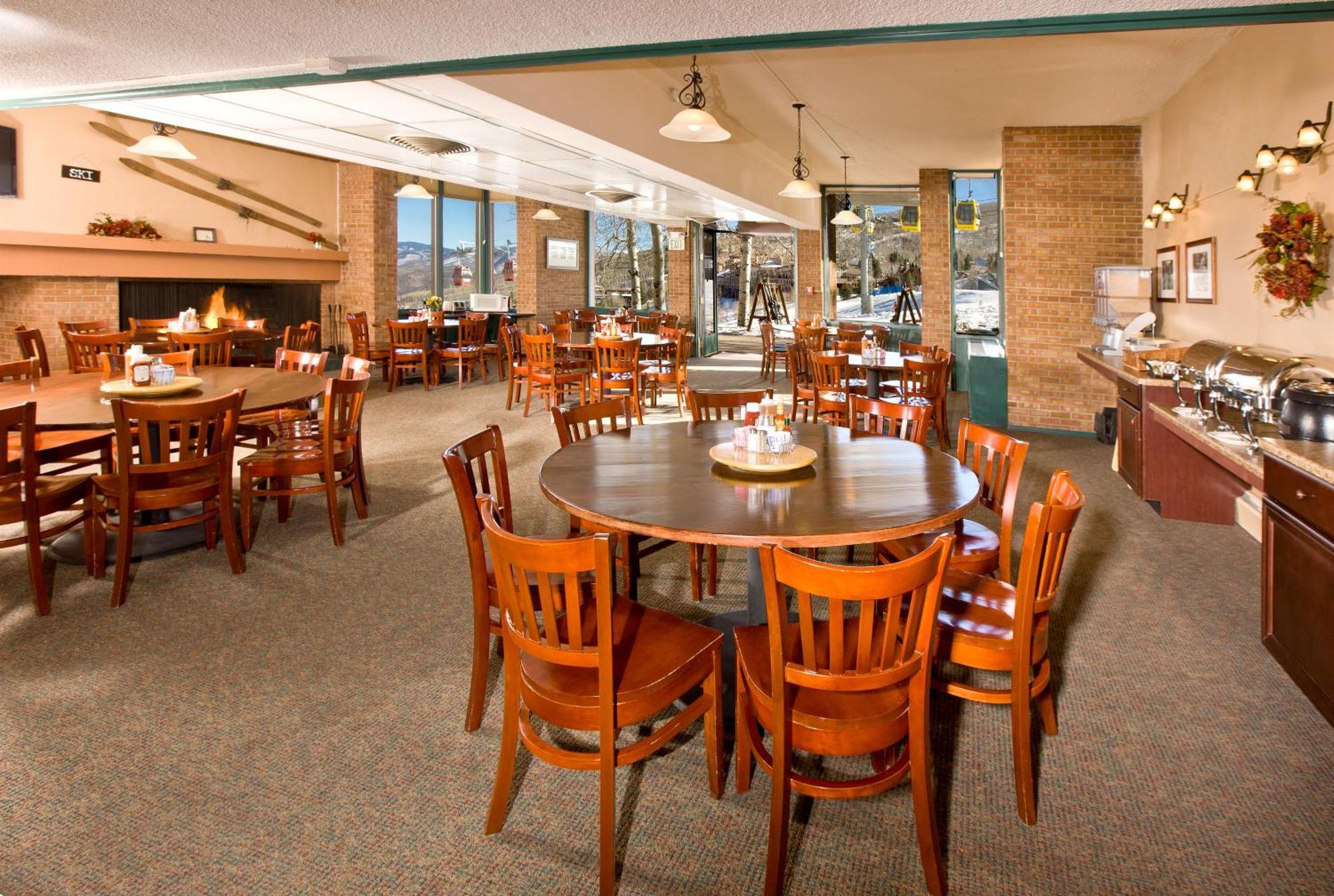 סנואומאס ווילג' Mountain Chalet Snowmass מראה חיצוני תמונה