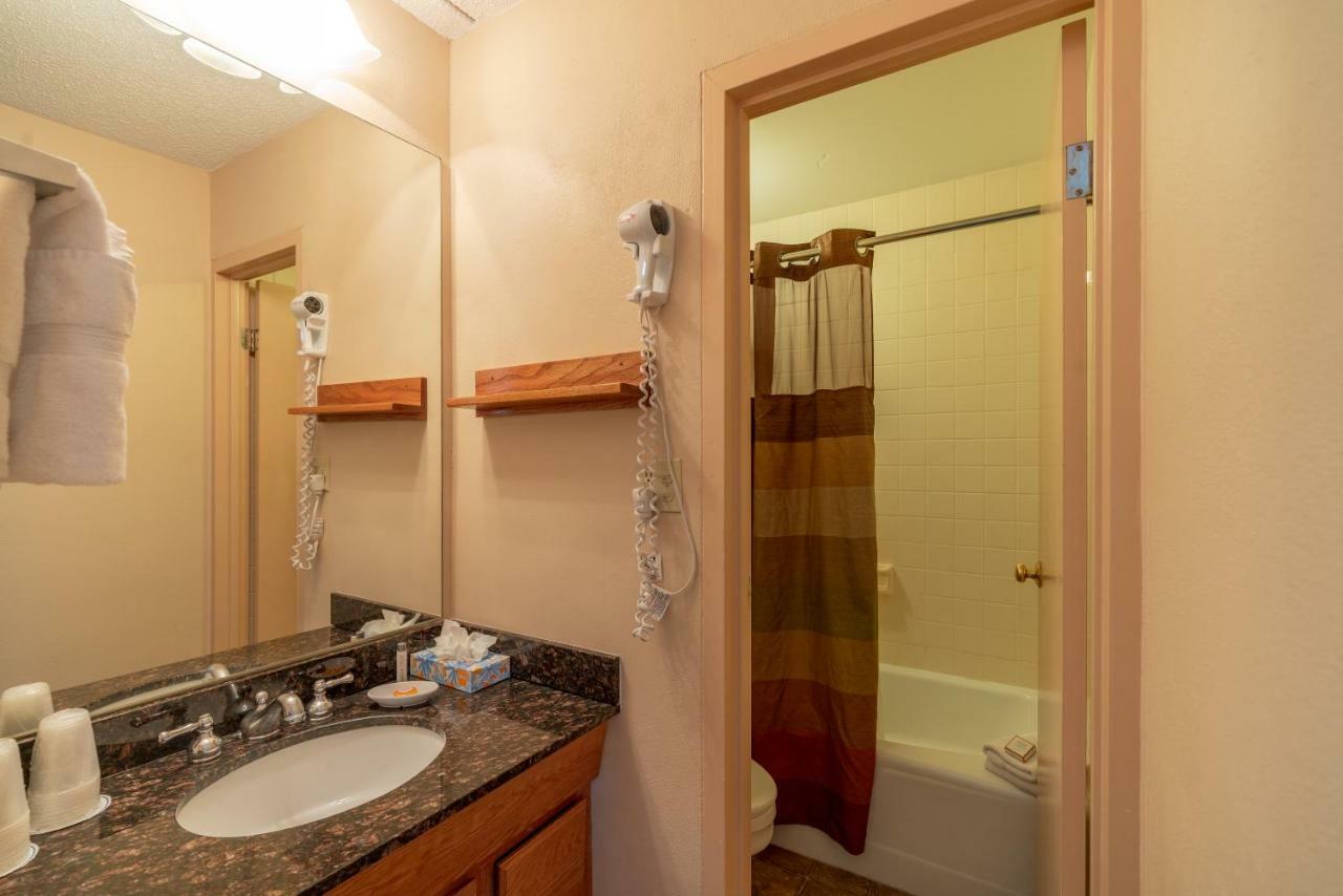 סנואומאס ווילג' Mountain Chalet Snowmass מראה חיצוני תמונה